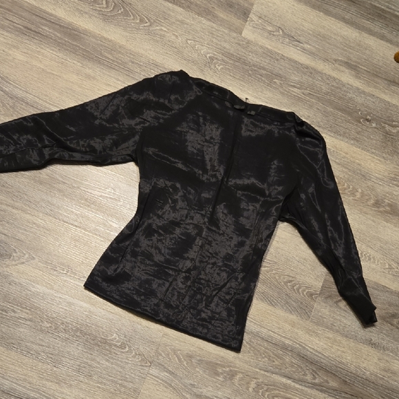 Donna Karan Tops - Donna Karan Stretchy Black Boat Neck Top Size 6